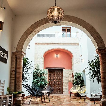 Hostal Cafe Frenteabastos Кармона Екстериор снимка
