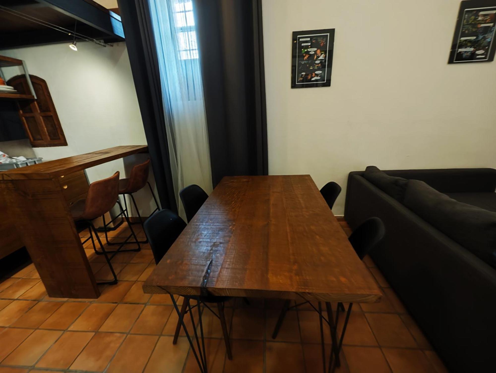 Hostal Cafe Frenteabastos Кармона Екстериор снимка
